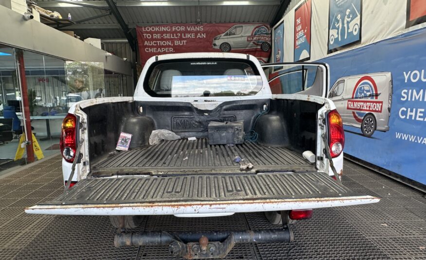 2008 Mitsubishi L200 L200 4Work Double Cab 4WD