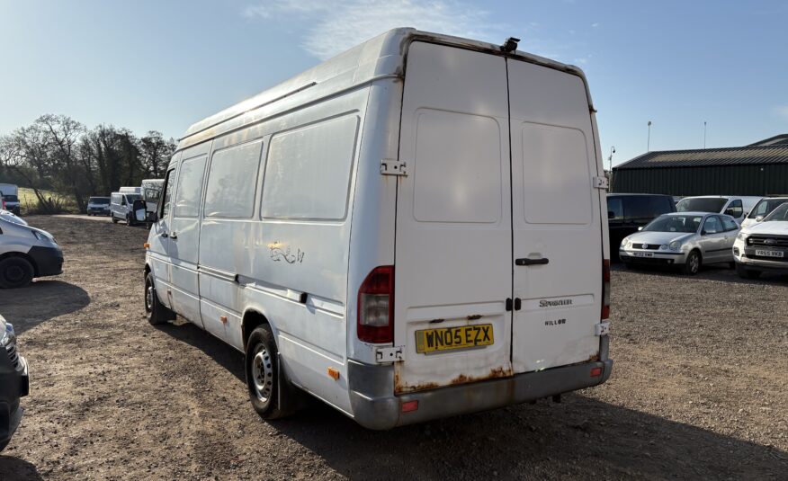 2005 Mercedes-Benz Sprinter Sprinter 311 CDI MWB