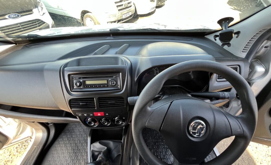 2017 Vauxhall Combo Combo 2000 Sportive CDTi