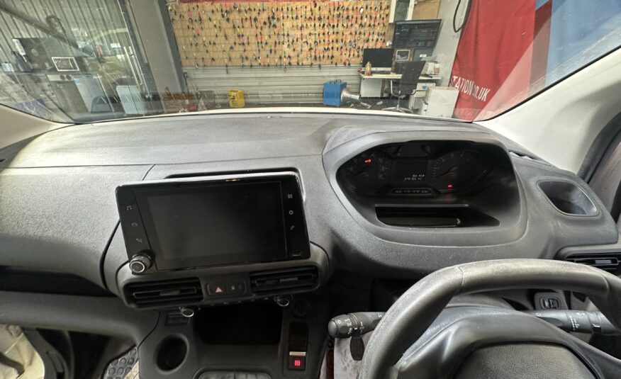 2021 Peugeot Partner Partner Professional Premium Blue HDi