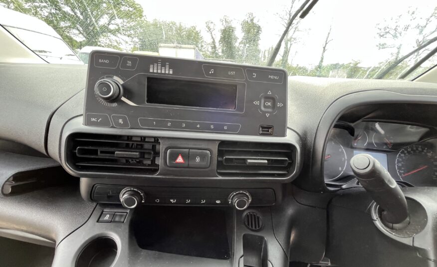 2021 Vauxhall Combo Combo 2300 Edition TD