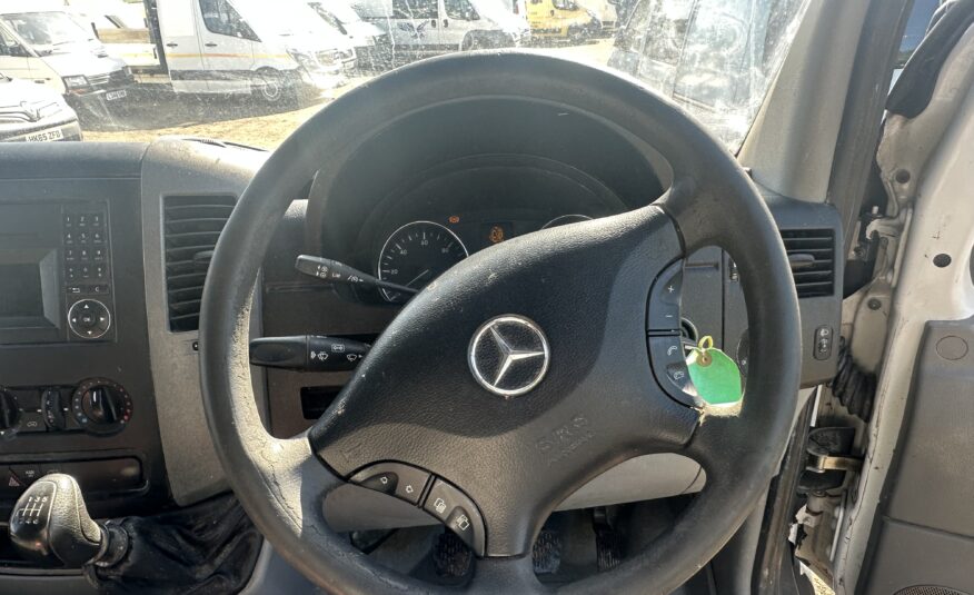 2011 Mercedes-Benz Sprinter Sprinter 210 CDI