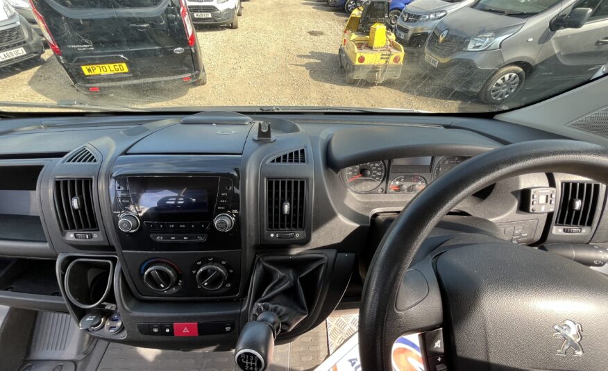 2016 Peugeot Boxer Boxer 335 L3H2 HDI