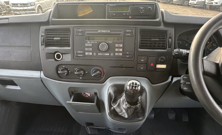 2007 Ford Transit Transit 100 15-Seat RWD
