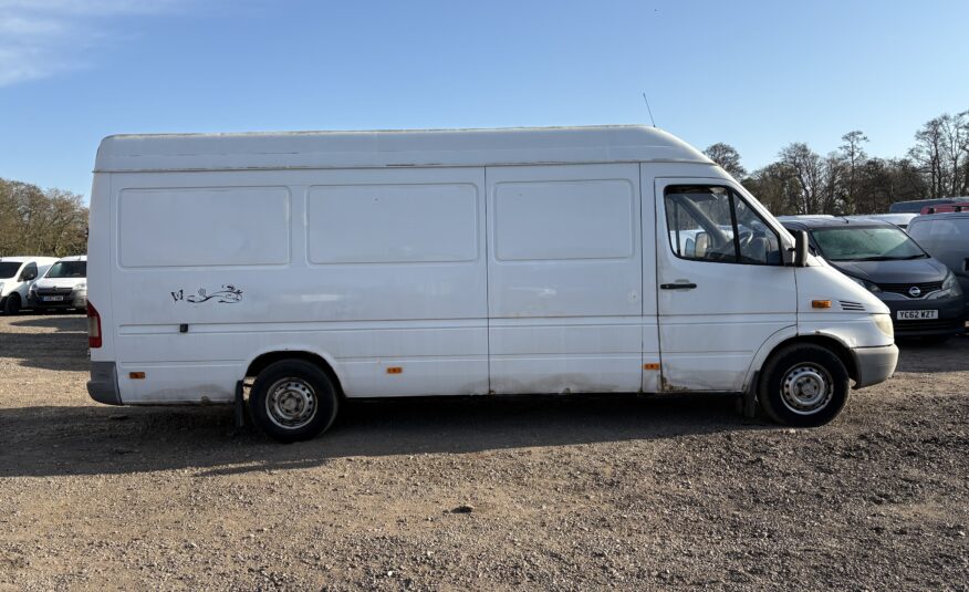 2005 Mercedes-Benz Sprinter Sprinter 311 CDI MWB