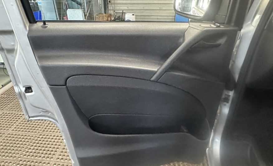 2012 Mercedes-Benz Vito Vito 113 CDi BlueEfficiency