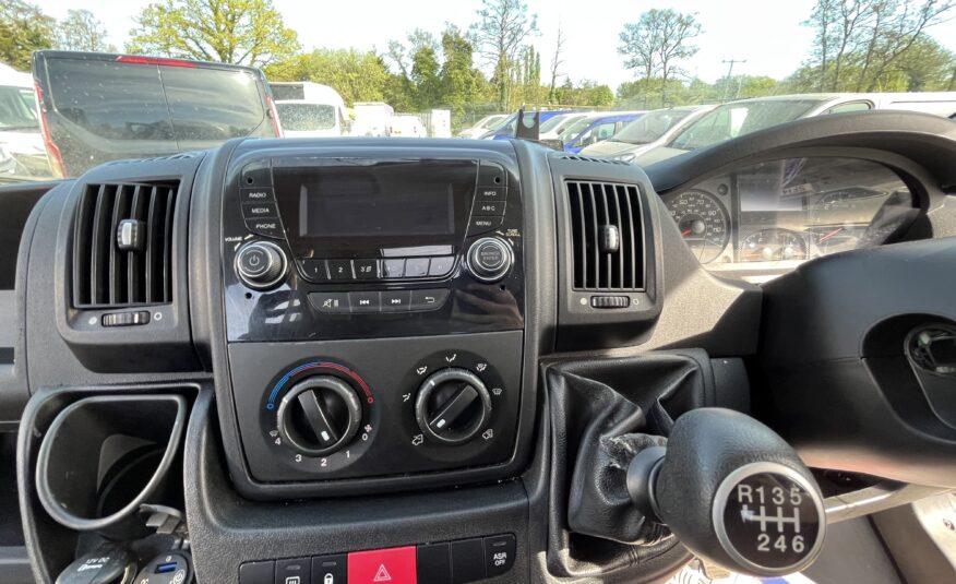 2016 Peugeot Boxer Boxer 335 L3H2 HDI