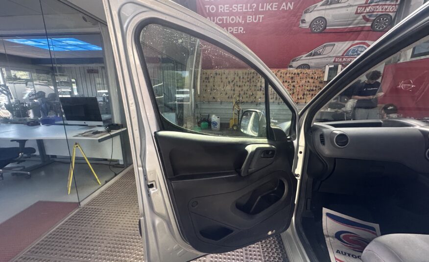 2015 Peugeot Partner Partner 625 Professional HDI