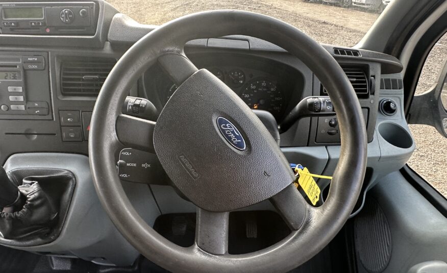 2007 Ford Transit Transit 100 15-Seat RWD