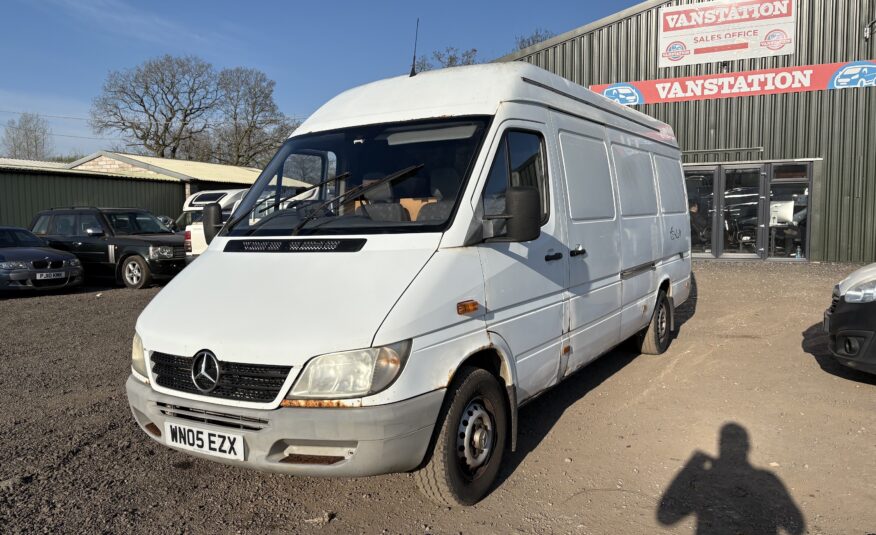 2005 Mercedes-Benz Sprinter Sprinter 311 CDI MWB