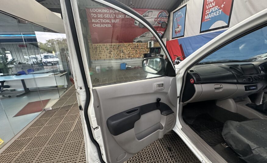 2008 Mitsubishi L200 L200 4Work Double Cab 4WD