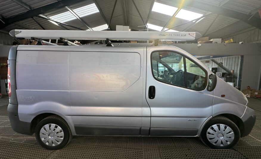 2007 Renault Trafic Trafic SL27+ dCi 115