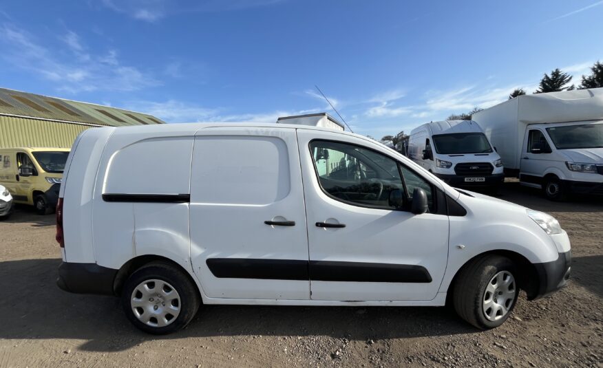 2013 Peugeot Partner Partner CRC HDi