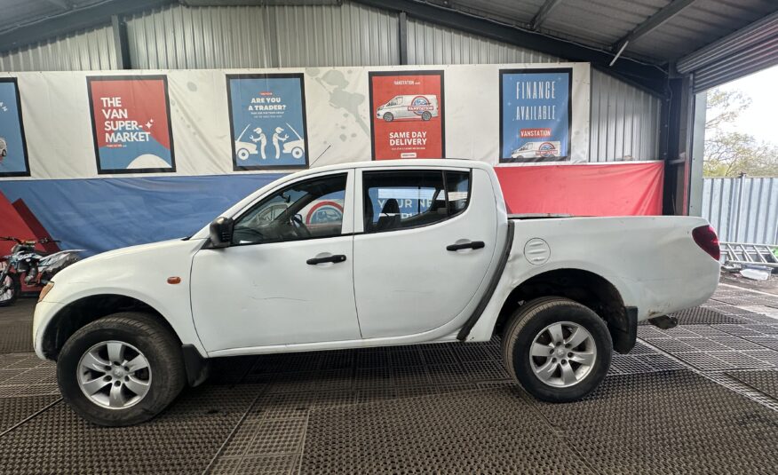 2008 Mitsubishi L200 L200 4Work Double Cab 4WD