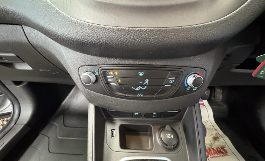 2019 Ford Transit Courier LIMITED