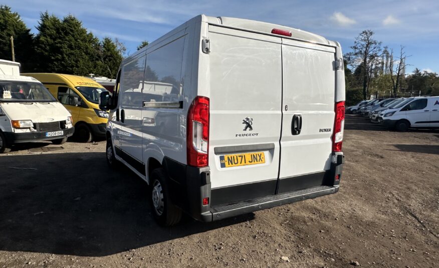 2021 Peugeot Boxer Boxer 330 Professional L1H1 Blue HDi