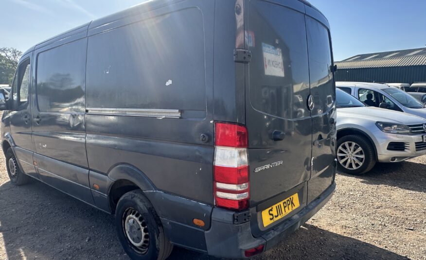 2011 Mercedes-Benz Sprinter Sprinter 210 CDI