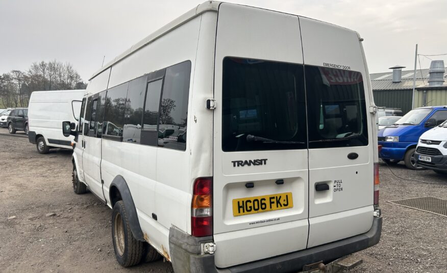 2006 FORD TRANSIT MINIBUS