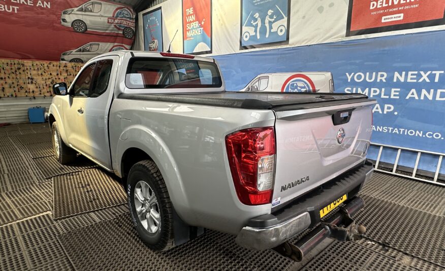 2017 Nissan Navara Navara Acenta dCi