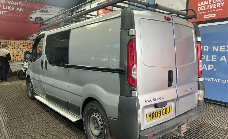 2009 VAUXHALL VIVARO 2900 D/C LWB