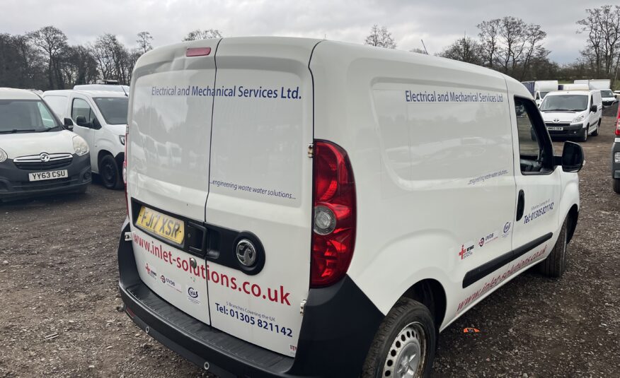 2017 Vauxhall Combo Combo 2300 CDTI S/S