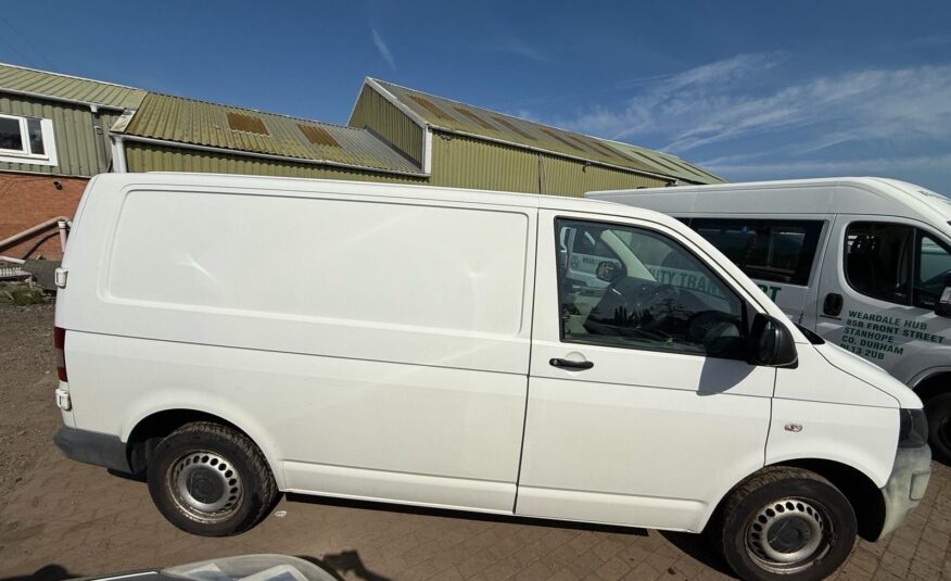 2012 Volkswagen Transporter Transporter T28 84 TDI SWB