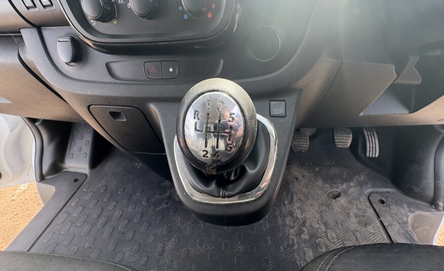 2016 Vauxhall Vivaro Vivaro 2700 Sportive CDTI