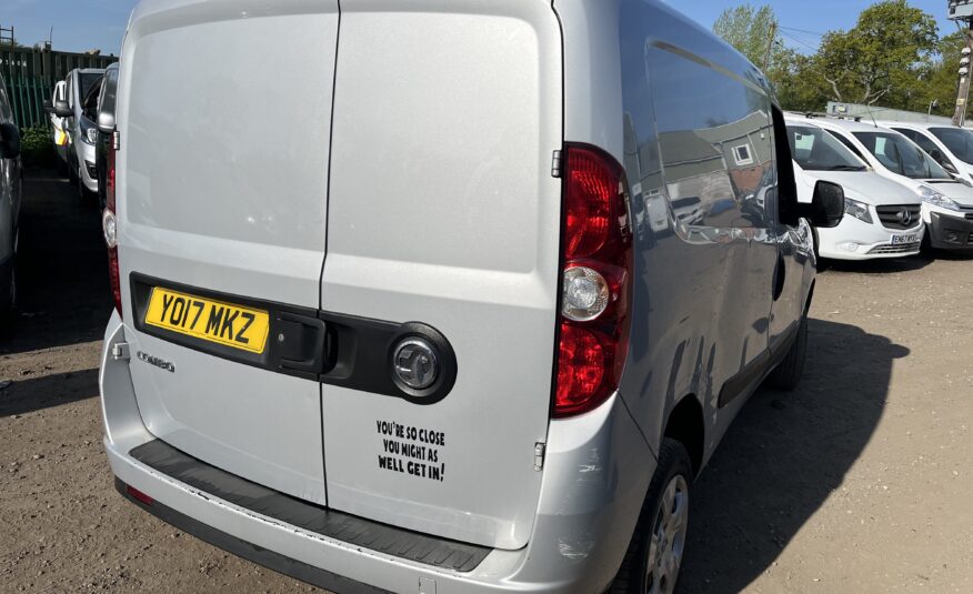 2017 Vauxhall Combo Combo 2000 Sportive CDTi