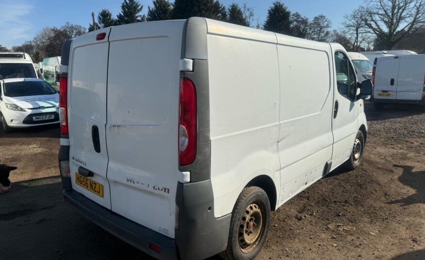 2006 VAUXHALL VIVARO 2700 CDTI SWB
