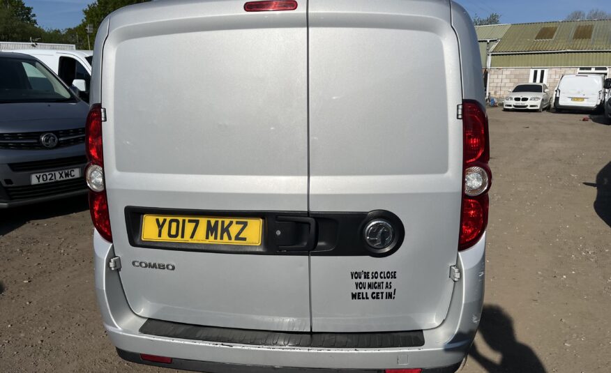 2017 Vauxhall Combo Combo 2000 Sportive CDTi