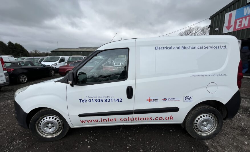 2017 Vauxhall Combo Combo 2300 CDTI S/S