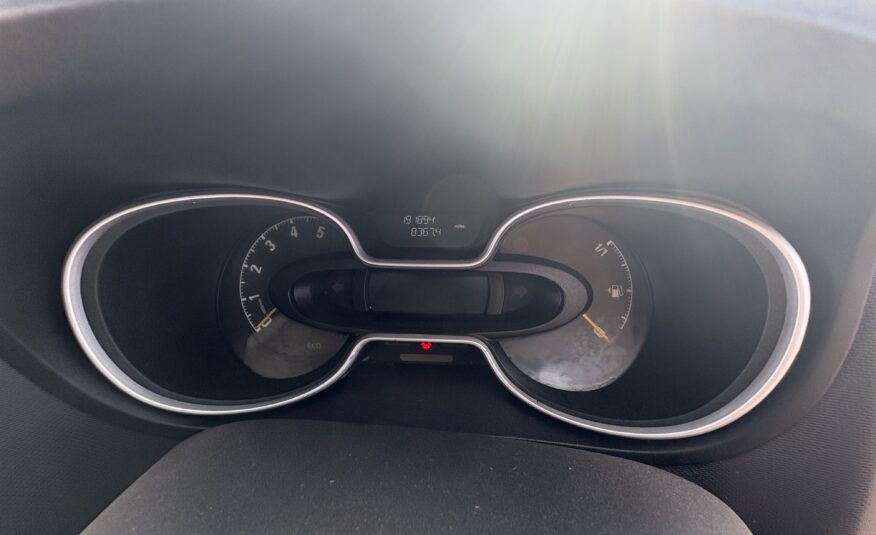 2016 Vauxhall Vivaro Vivaro 2700 Sportive CDTI