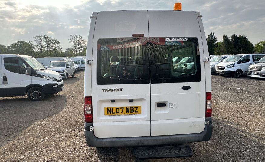 2007 Ford Transit Transit 100 15-Seat RWD
