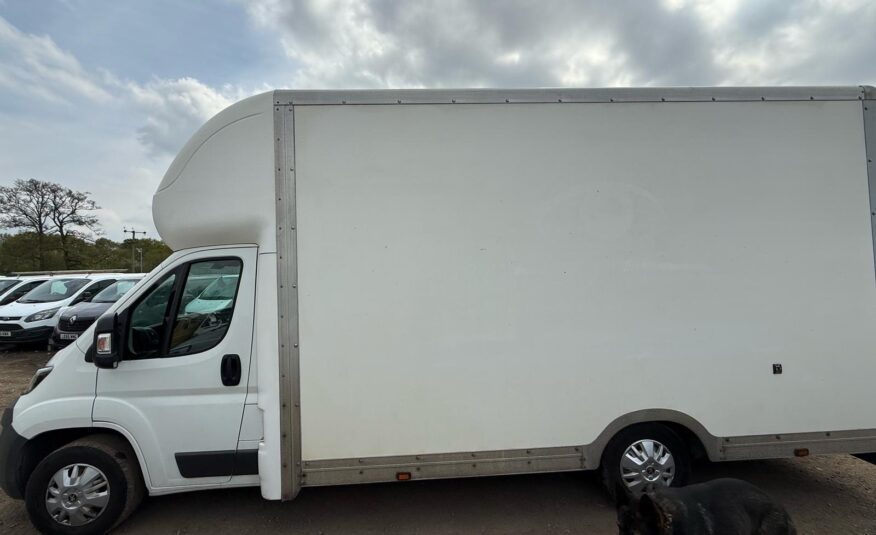 2016 Peugeot Boxer Boxer 335 Professional L3H2 Blue HDi