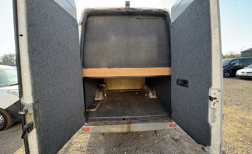 2005 Mercedes-Benz Sprinter Sprinter 311 CDI MWB