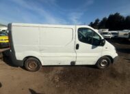 2006 VAUXHALL VIVARO 2700 CDTI SWB