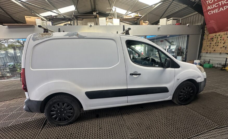 2012 Peugeot Partner Partner 625 SE L1 HDi