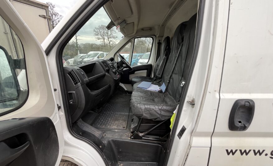 2019 PEUGEOT BOXER BLUEHDI 335 L3H2 PROFESSIONAL P/V