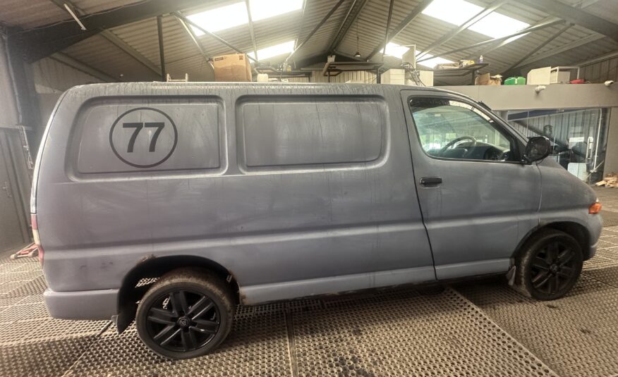 2002 Toyota HIAce HiAce 280 GS