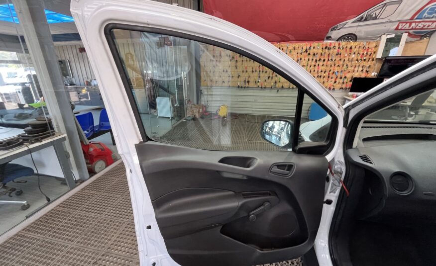 2015 Ford Transit Courier Transit Courier Base TDCi
