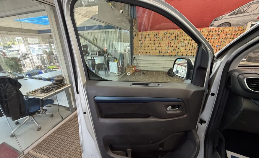 2019 Peugeot Traveller Traveller Active Standard Blue HDi