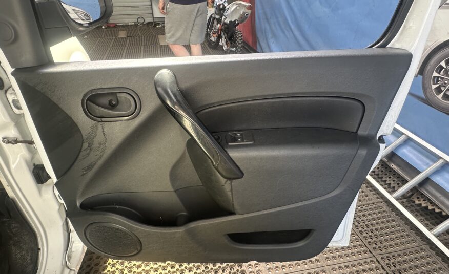 2019 Renault Kangoo Maxi Kangoo Maxi Business LL21 i ZE 33