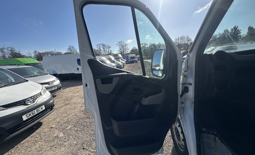 2015 Nissan NV400 NV400 SE dCi