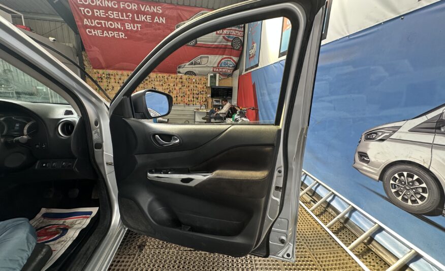 2017 Nissan Navara Navara Acenta dCi