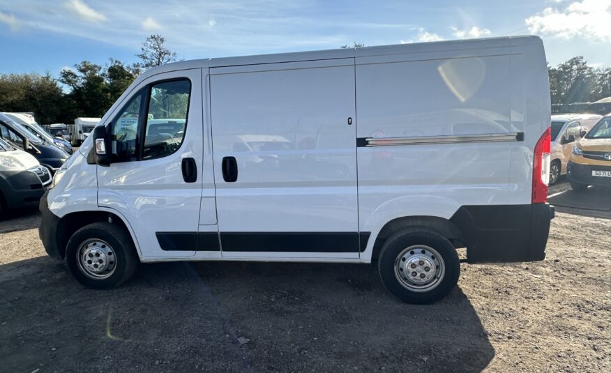2021 Peugeot Boxer Boxer 330 Professional L1H1 Blue HDi