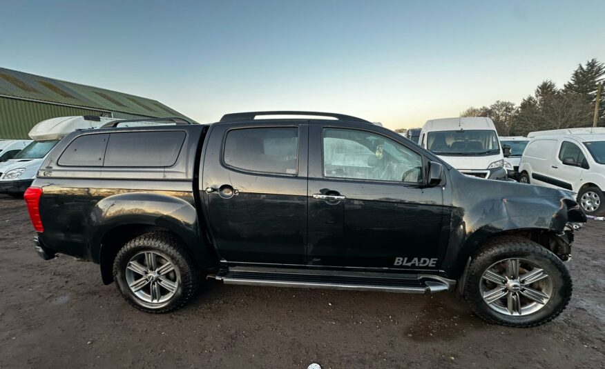2019 ISUZU D-MAX BLADE