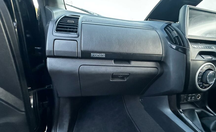 2019 ISUZU D-MAX BLADE