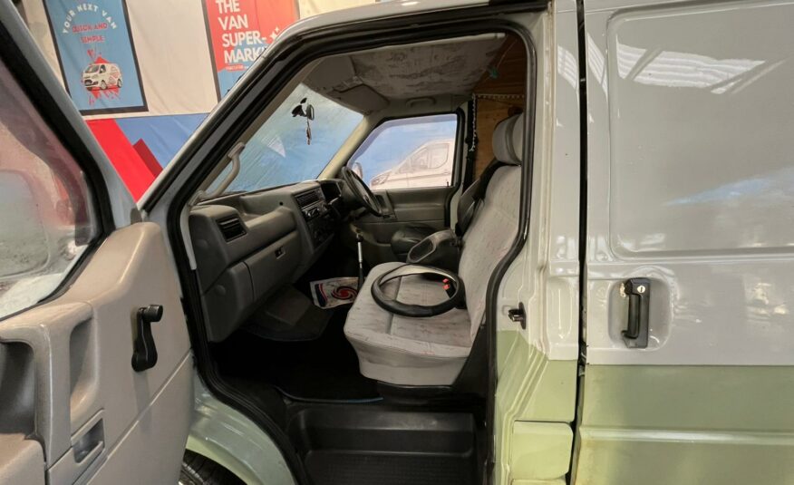1998 VOLKSWAGEN TRANSPORTER 1200 D SWB