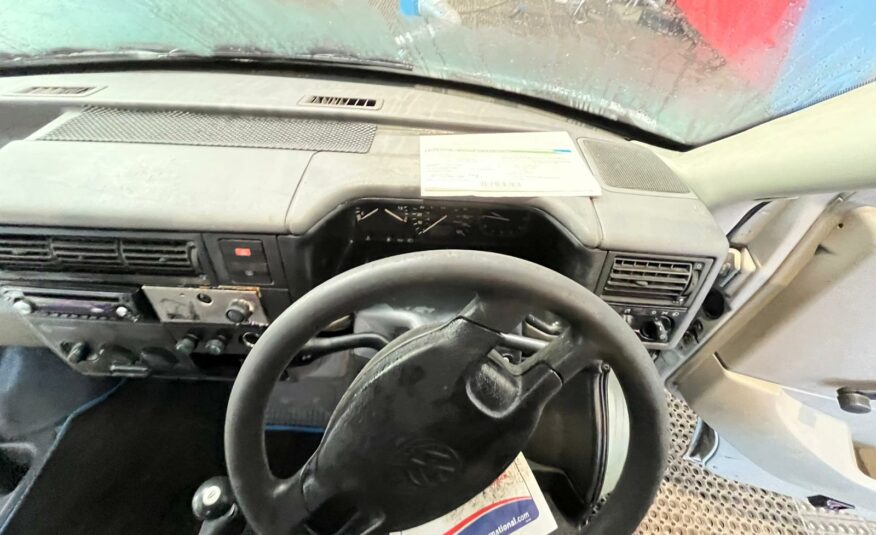 1998 VOLKSWAGEN TRANSPORTER 1200 D SWB