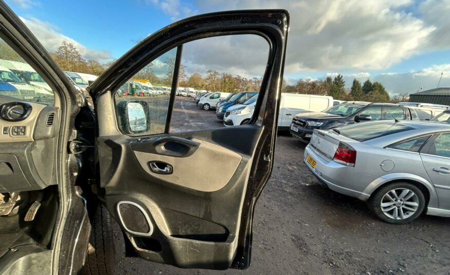 2017 RENAULT TRAFIC LL29 SPORT NAV ENGY DCI